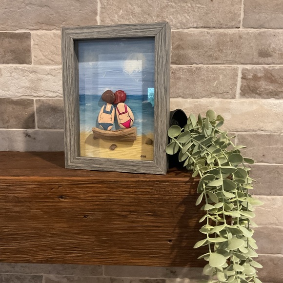 Pebble art “Beachside Bond” in 5 x 7 grey shadow box. Handcrafted - Picture 1 of 9